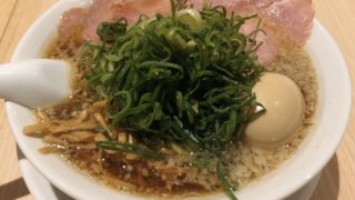 八幡山 おすすめの牛肉出汁 ラーメン モモヤ 京王線 ひらりす